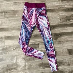 Gymshark workout leggings, plum swirl pattern